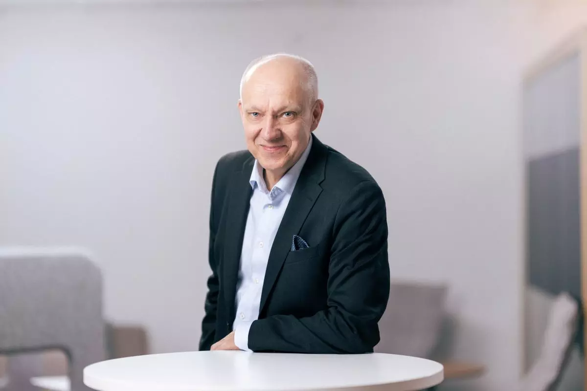 jukka vahapesola iso kuva