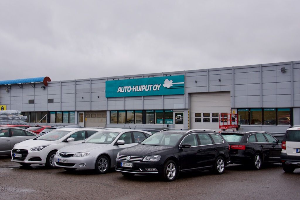 Med Elos finansiering kunde Auto-Huiput Oy öppna nya bilaffärer i Esbo och Hyvinge.