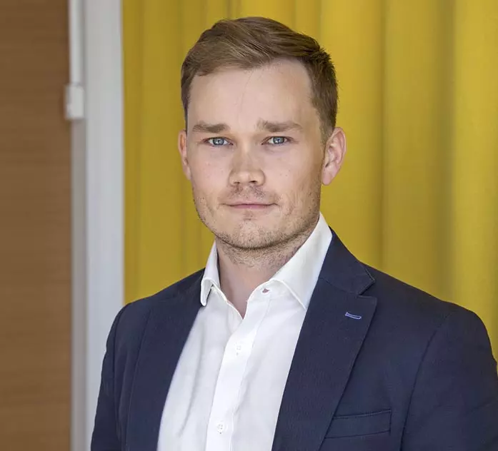 aleksi-kivimaa-thumb2