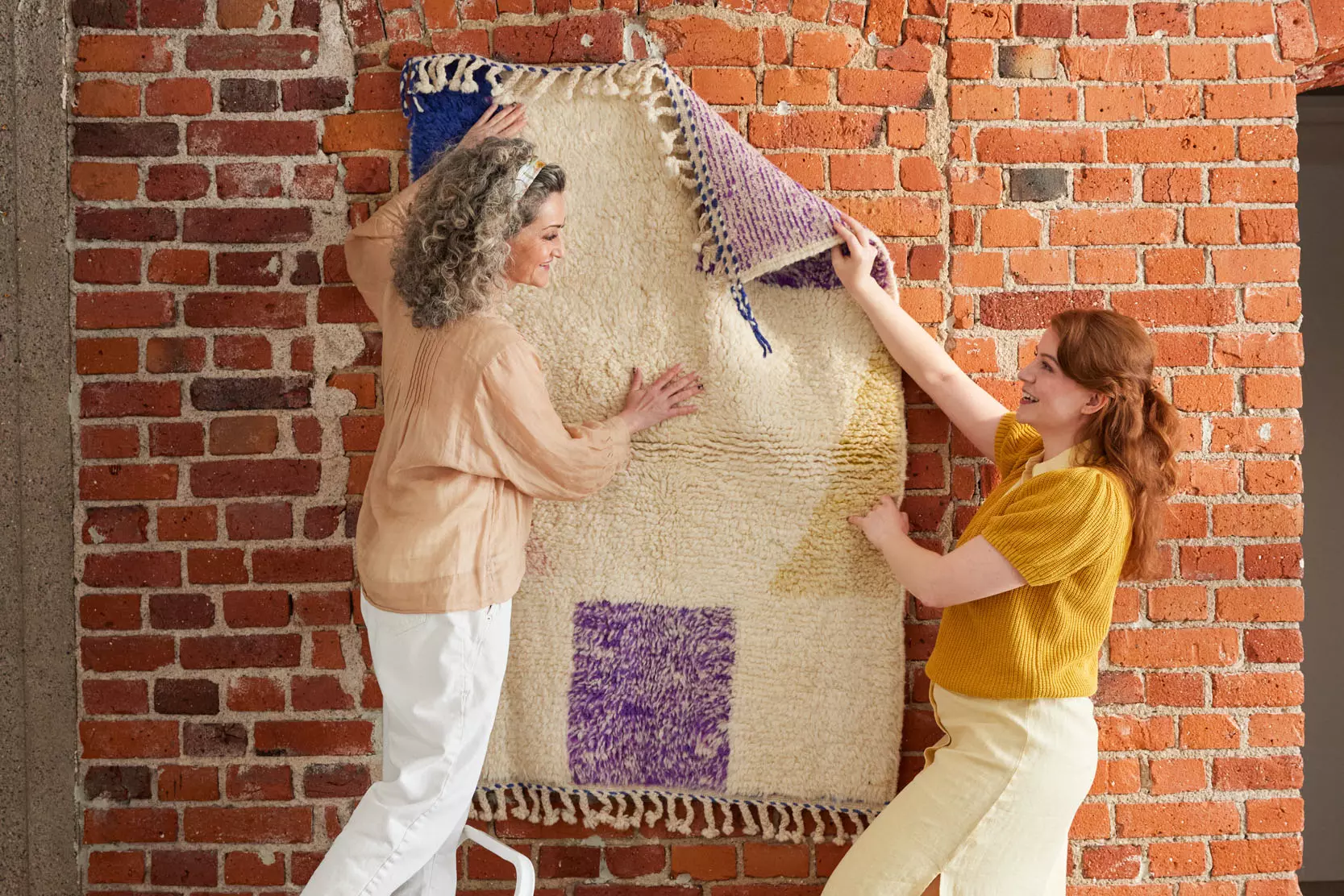 brandikuva ripustaminen